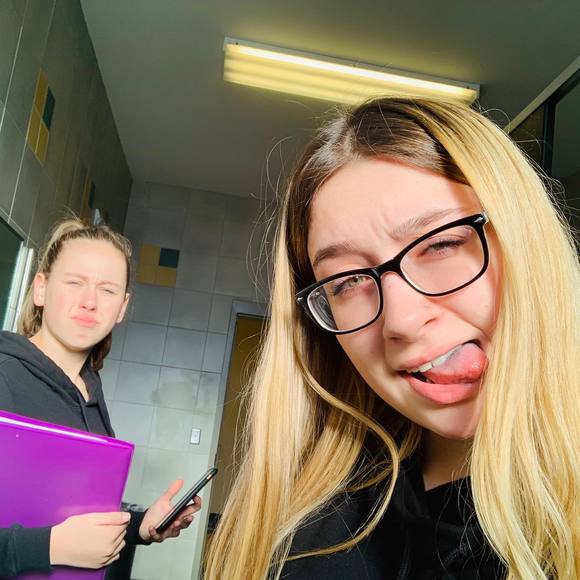 Meet your Posher, Madelyn - Picture 1 of 1